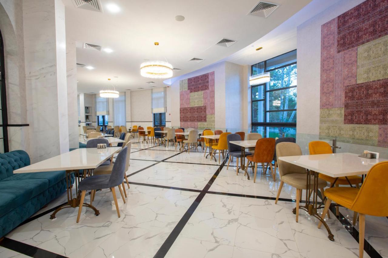 Park Hotel Tskaltubo - Balneo Resort Kültér fotó